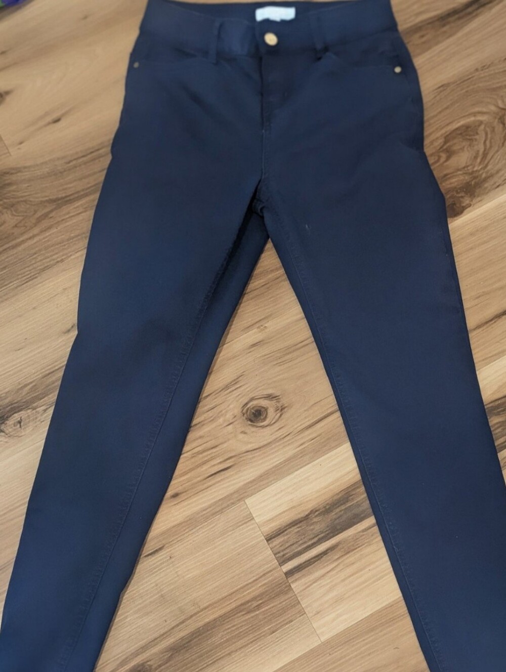 Draper James Blue Stretch Jeans size 2 never worn Like New